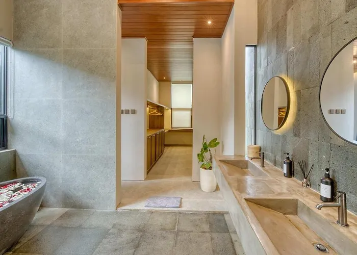 Komorebi House - 3br Brand New In Villa Uluwatu