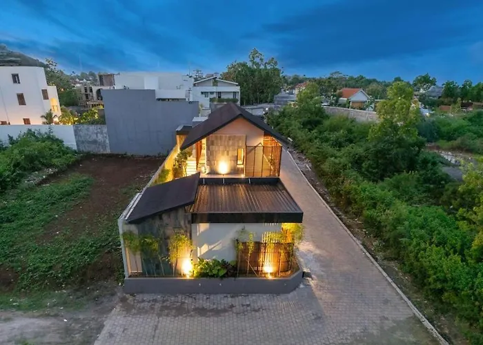 Komorebi House - 3br Brand New In Villa